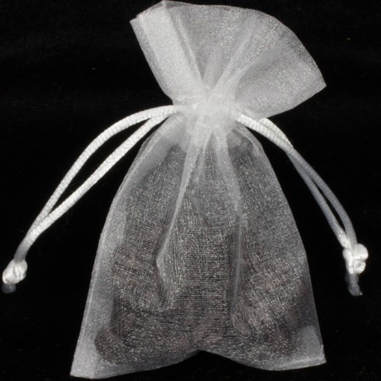 The Ribbon People Club Pack of 144 White Solid Organza Gift Bags 3" x 4"
